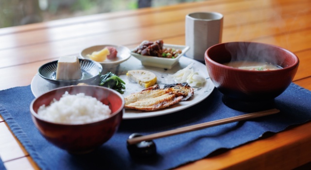 【和食レシピ10選！】主食から汁物まで簡単に作れるヘルシー料理