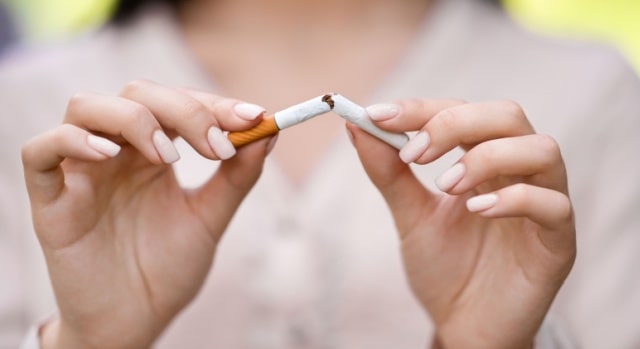 禁煙するとタバコ顔が治るって本当？期待できる肌効果と体験談を紹介